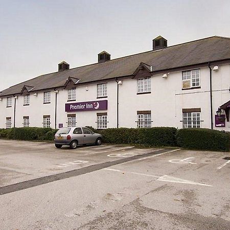 Premier Inn Premier Inn Wirral Greasby Kültér fotó